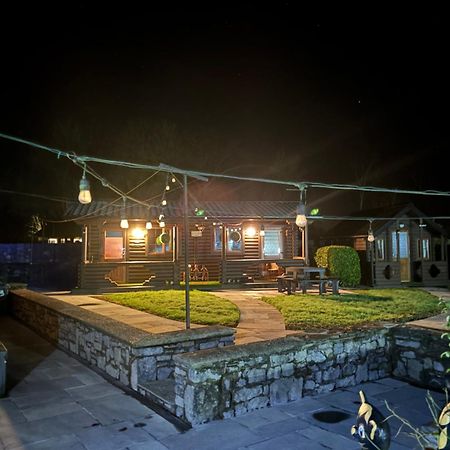 Cozy Countryside Log Cabin Kilkenny Exterior foto